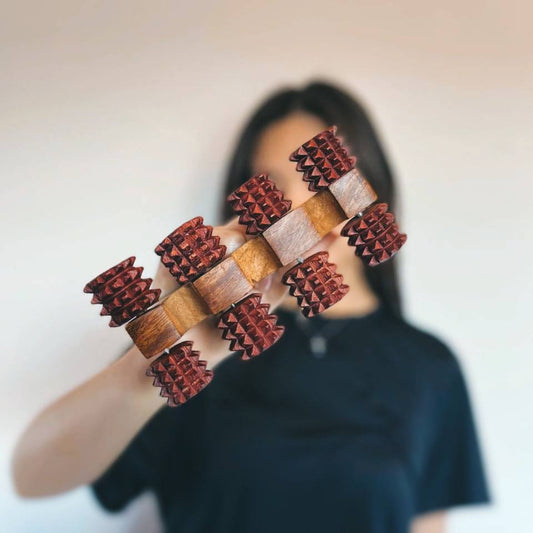 Handheld wooden deep tissue massager
