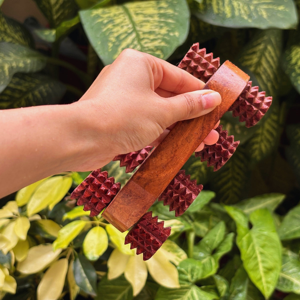 Handheld wooden deep tissue massager