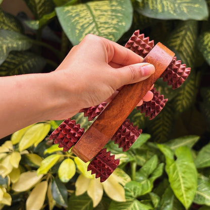 Handheld wooden deep tissue massager