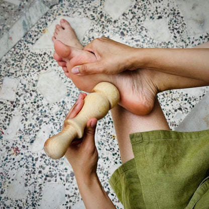 Wooden arbor massage tool
