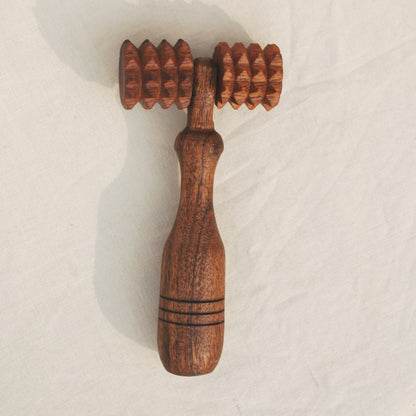 Wooden deep tissue massage roller