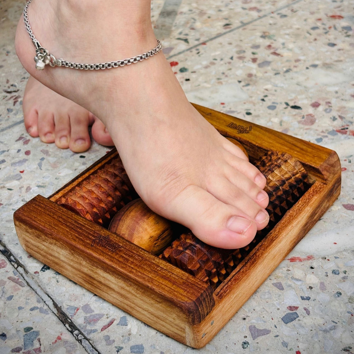 Wooden Feet Reflexology Roller
