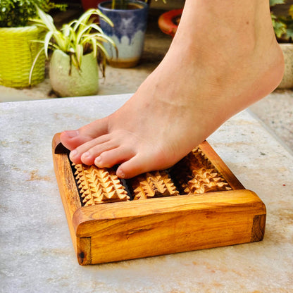 Wooden foot reflexology roller